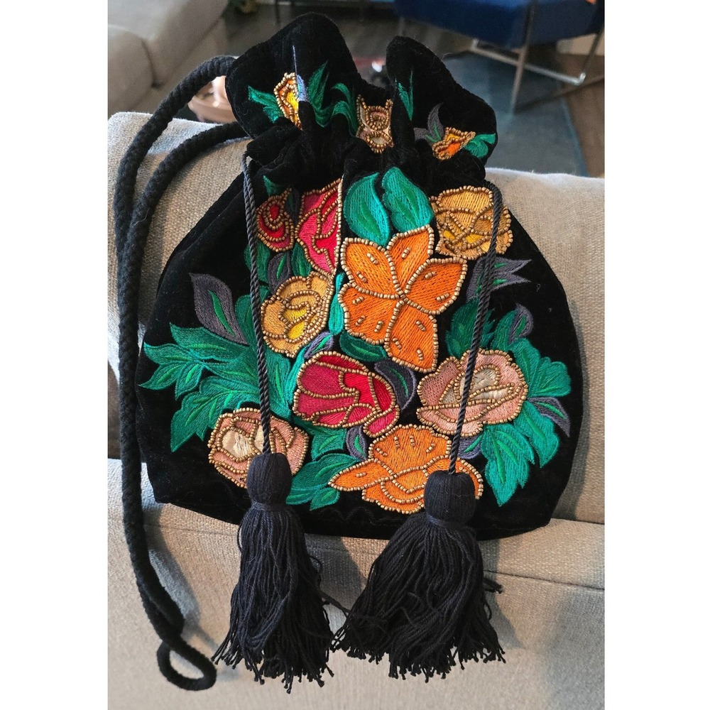 Vintage Black Velvet Floral Embroidered Beaded Tassel Drawstring Bucket Bag